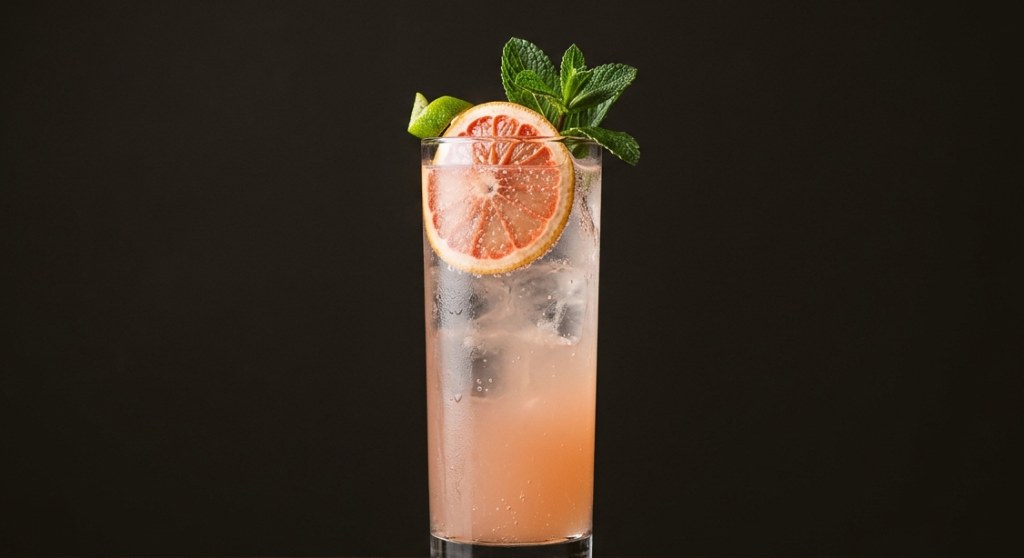 Temperance Grapefruit Collins